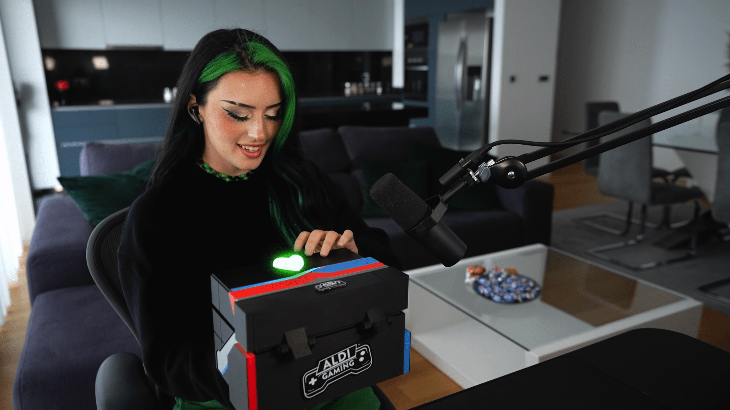 Parasol Island - Integrated Digital Studio