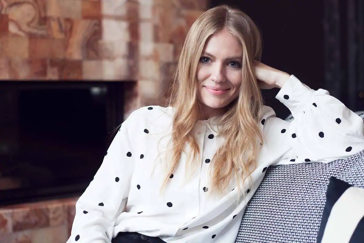 Parasol Island - Integrated Digital Studio