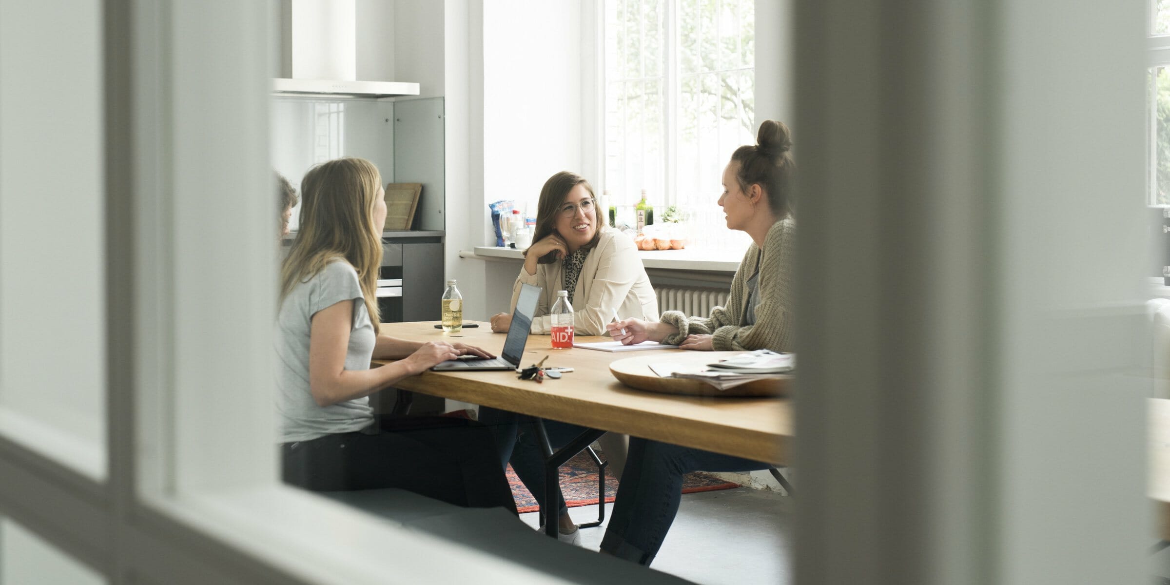 Parasol Island - Integrated Digital Studio