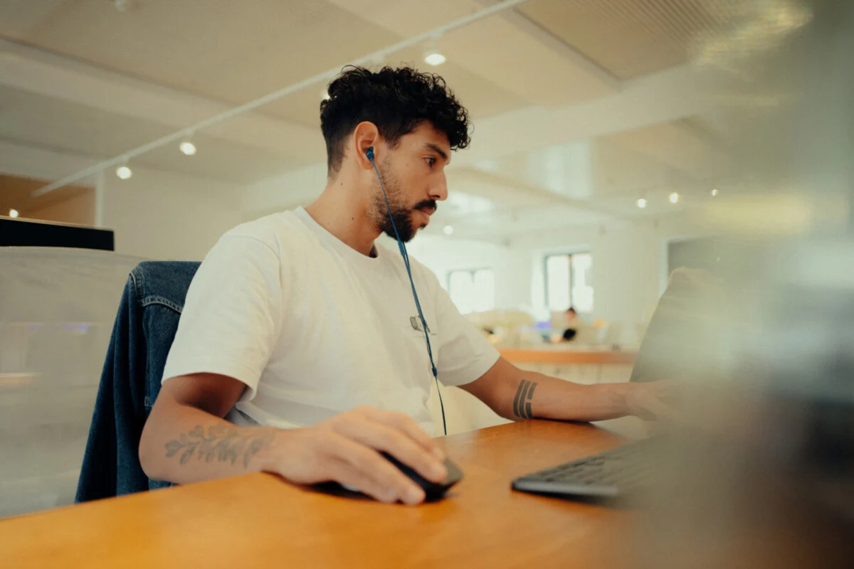 Parasol Island - Integrated Digital Studio