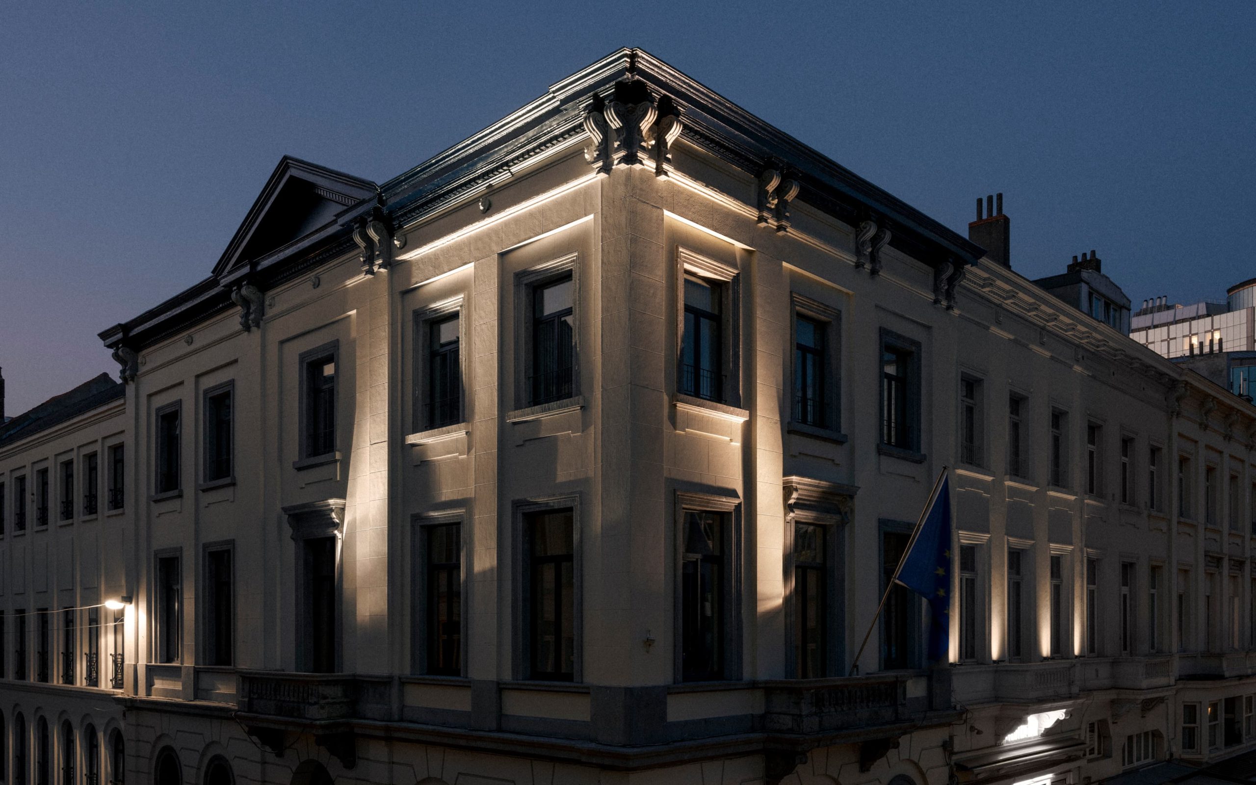 Parasol Island - Integrated Digital Studio